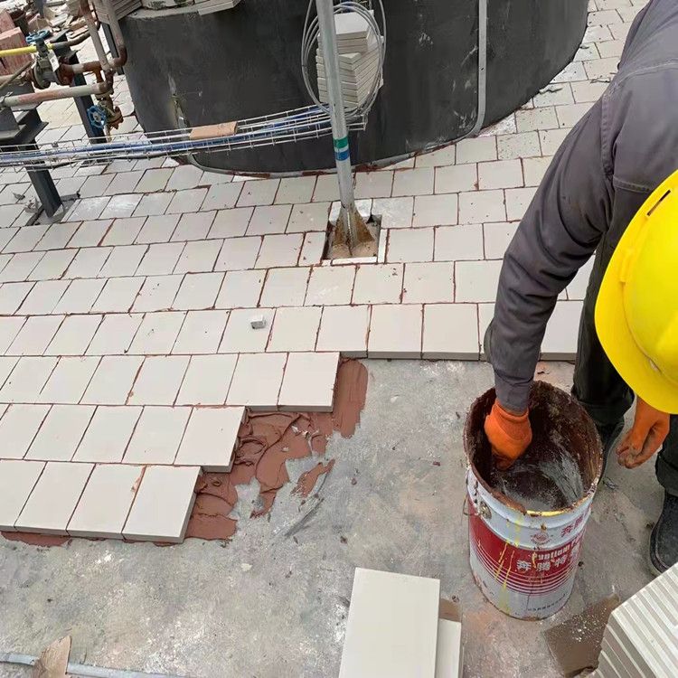 耐酸磚鋪貼材料：選對(duì)才能防腐耐用